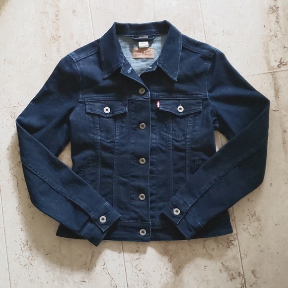 Levi's Jackets & Blazers - Levi's Dark Wash Blue Denim Jacket NWOT S red tab
